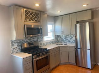 239-10 148th Rd FLOOR 2, Rosedale, NY 11422