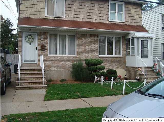 2nd image of 17 Alberta Ave