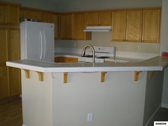 4th image of 7841 Cadiz Ct