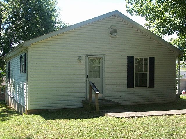 1st image of 110 Steed Ave