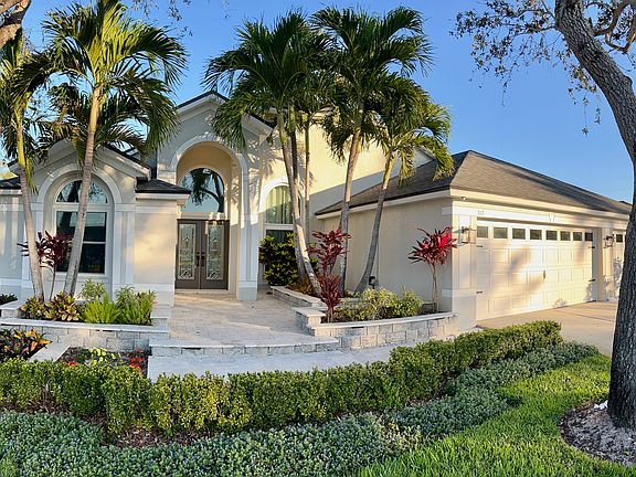 Front Of the House