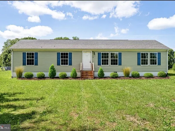 35 Dapple Gray Ln, Dover, DE 19904