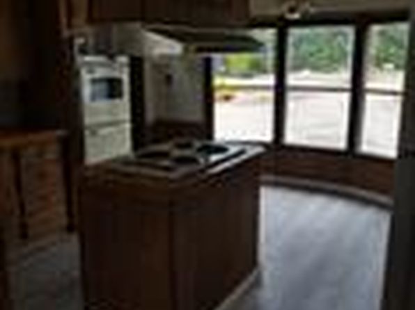 22 Williams Ln