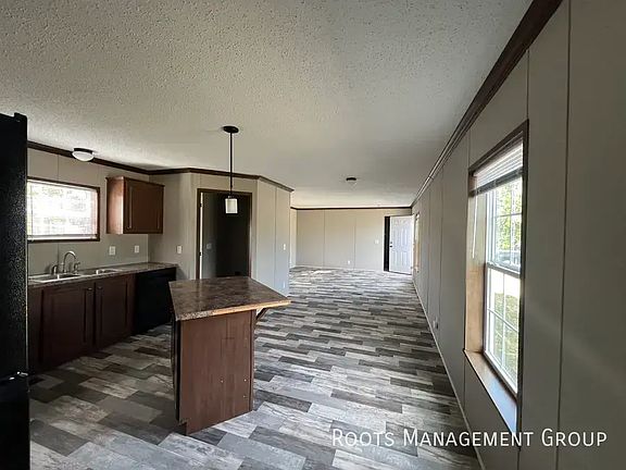 3rd image of B3 Meadows Ct #B3