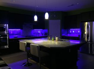 6301 W Oriole Ave, Visalia, CA 93291