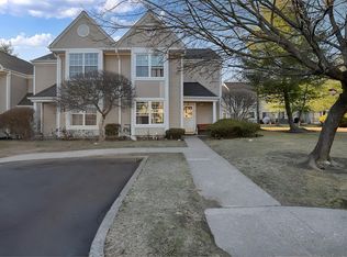 52 Creekside Cir, Spring Valley, NY 10977