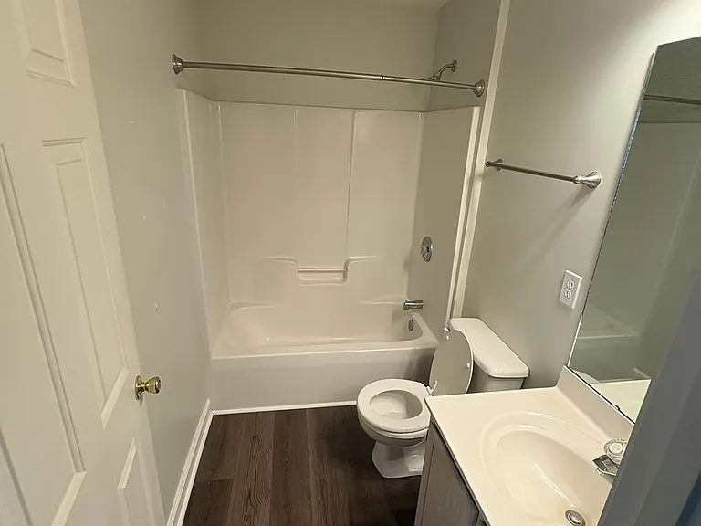 510 Bayberry Ridge Ct — Photo 10