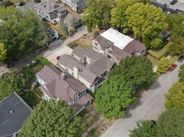 824 18th St APT 2, Des Moines, IA 50314