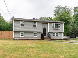 351 Hill St, Coventry, RI 02816