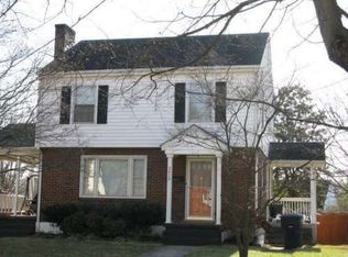 2610 Avenel Ave SW, Roanoke, VA 24015