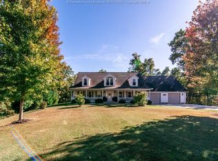 867 Young Hollow Rd, Kenna, WV 25248