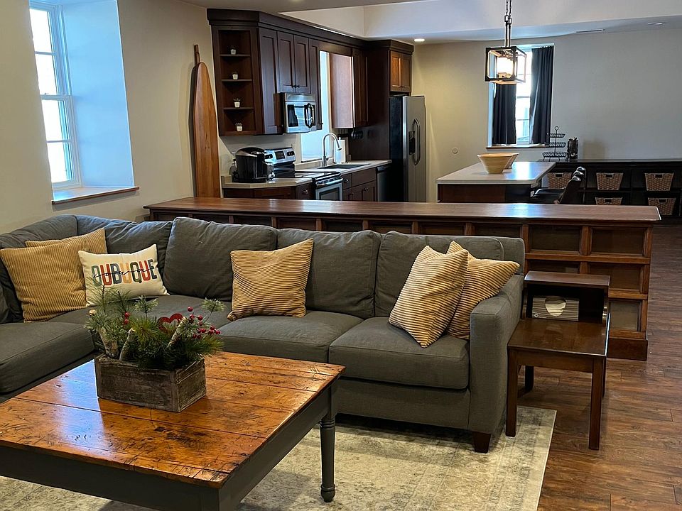 237 Fremont Ave, Dubuque, IA 52003 Zillow