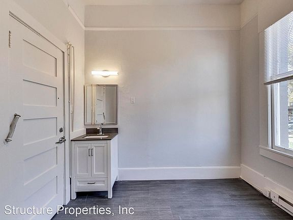 2nd image of 706 Kearny St #10438989