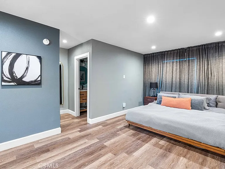 6512 Coldwater Canyon Ave — Photo 6