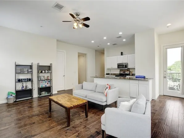 2708 San Pedro St #301, Austin, TX 78705