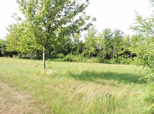 1029 Whispering Ct, Omro, WI 54963