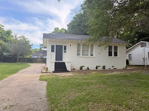 112 Dearborne St Photo 1