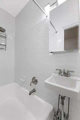 Rented by Argo Residential | media 20