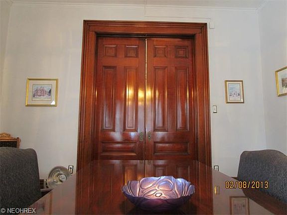 3rd image of 825 Adair Ave