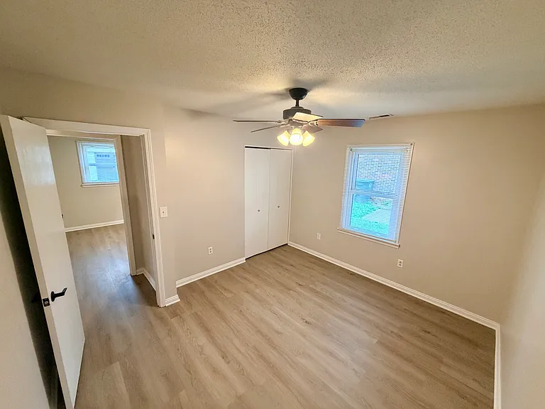 715 Colorado Dr — Photo 5