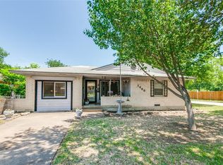 1400 Sylvan Dr, Garland, TX 75040