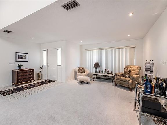4th image of 5406 Country Lakes Ln