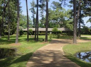 444 Fernwood Dr, Jackson, MS 39206