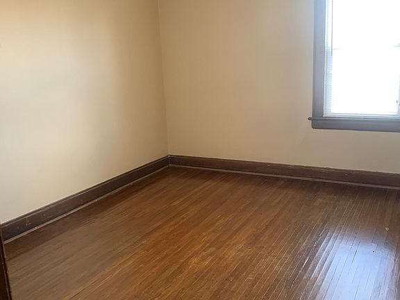 2nd image of 1318 Virginia Ave APT C