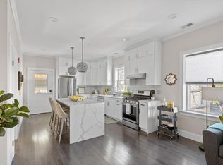 301 Saratoga St #2, Boston, MA 02128