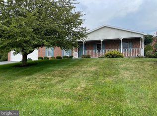 157 Pugh Dr, Shippensburg, PA 17257