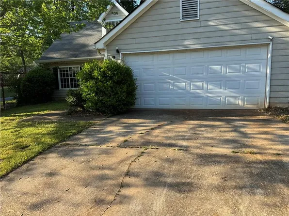 3260 River Mist Cv, Decatur, GA 30034