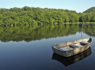 36 Mill Pond Rd, Sherman, CT 06784