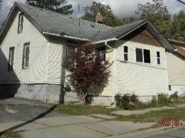 134 W Robinson St, Jackson, MI 49203