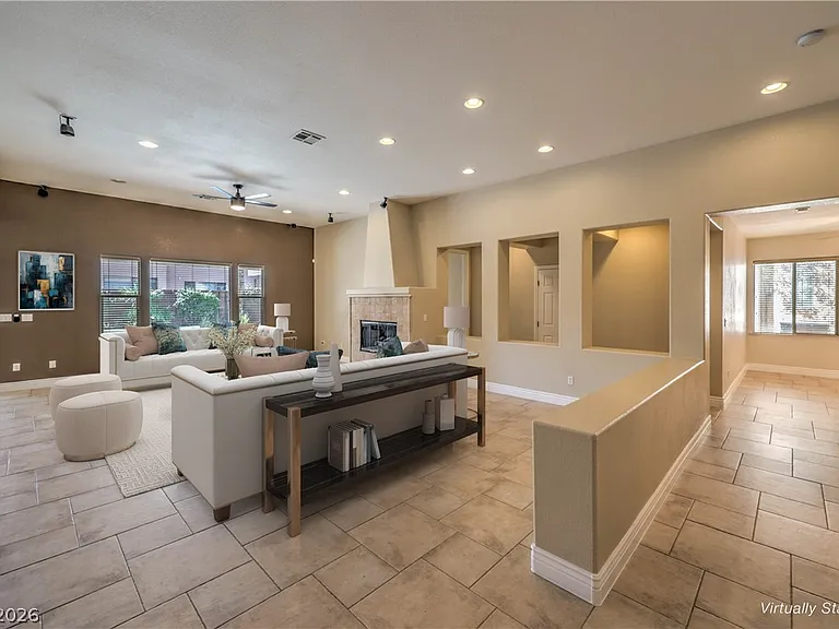 8347 Campbell Springs Ave — Photo 10