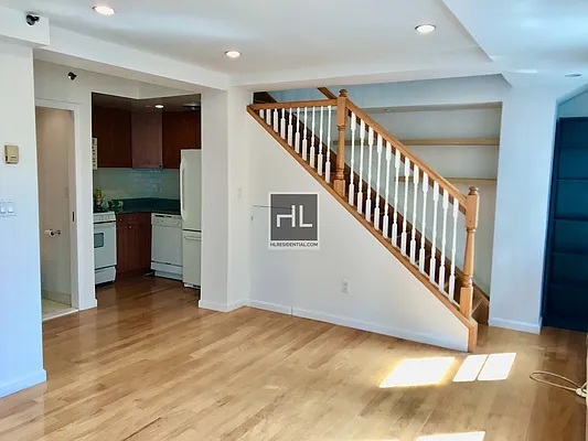 Rented by Highline Residential | media 20
