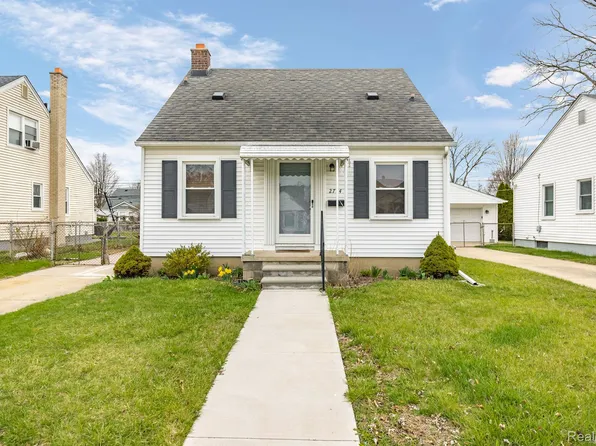 2714 Grindley Park St, Dearborn, MI 48124