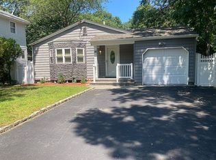 59 Hazel Ave, Farmingville, NY 11738