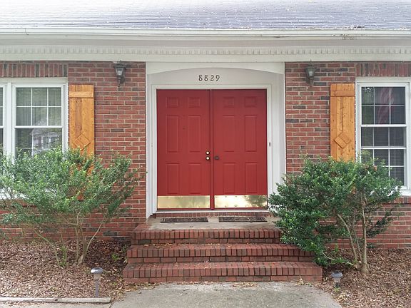 Elegant double door entry