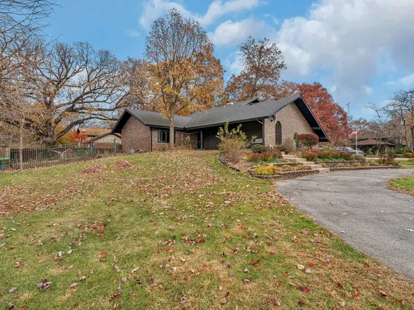 24556 W Lancelot Ln, Joliet, IL 60404