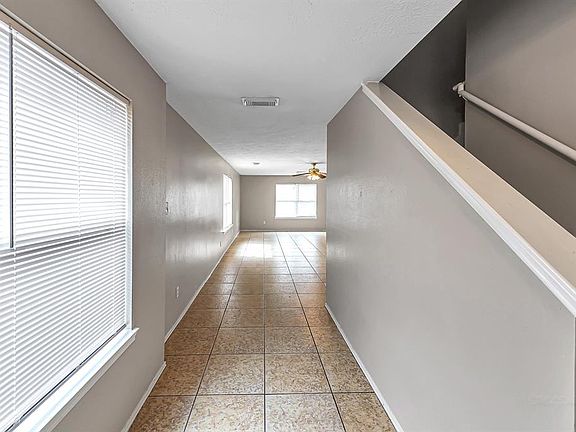 5th image of 1430 Glasholm Dr
