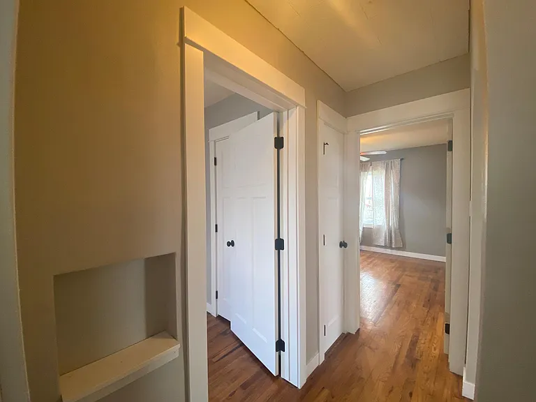 3817 B Ave NE — Photo 10