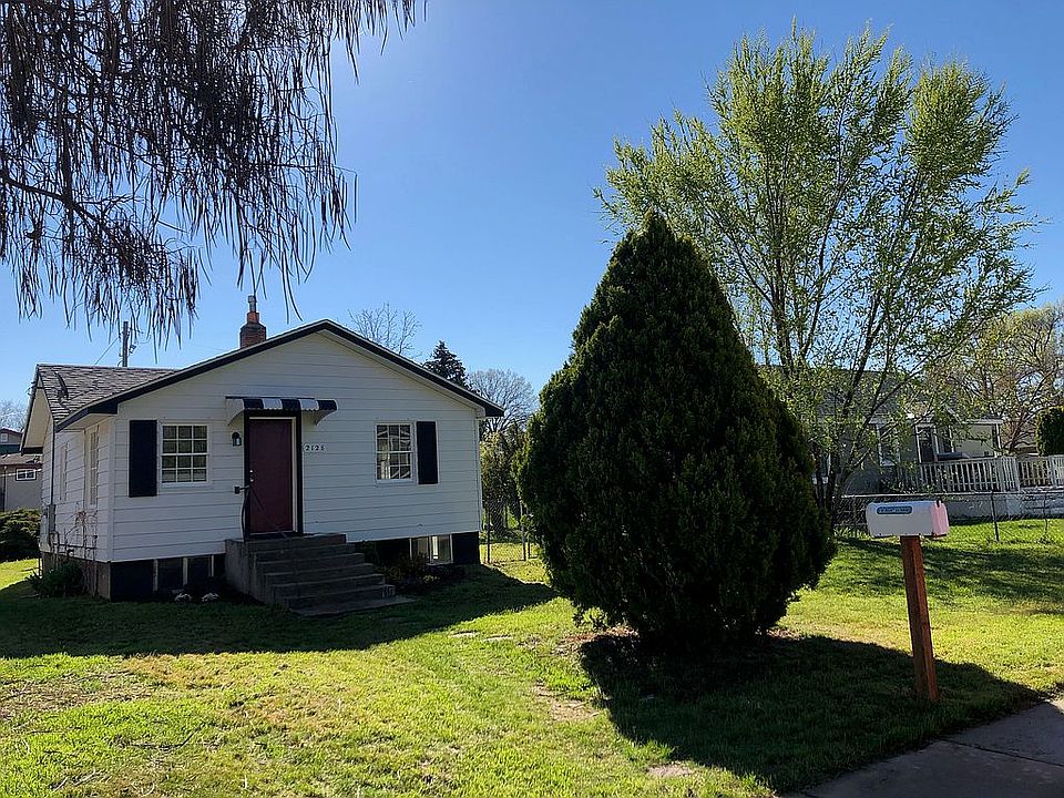 2nd image of 2128 S Leadville Ave