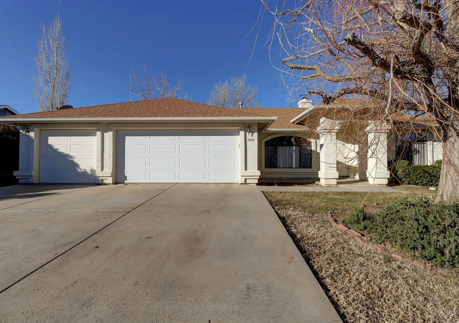 3 bedroom 2 bath home in Prescott Valley! — Photo 3