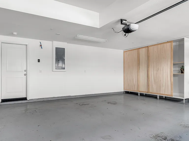 223 Baja Rose St — Photo 39