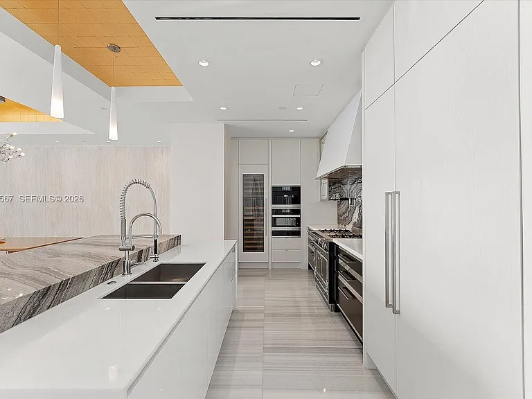 17901 Collins Ave #1506 — Photo 6
