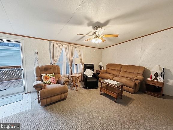 4th image of 159 Pine Cone Dr #159