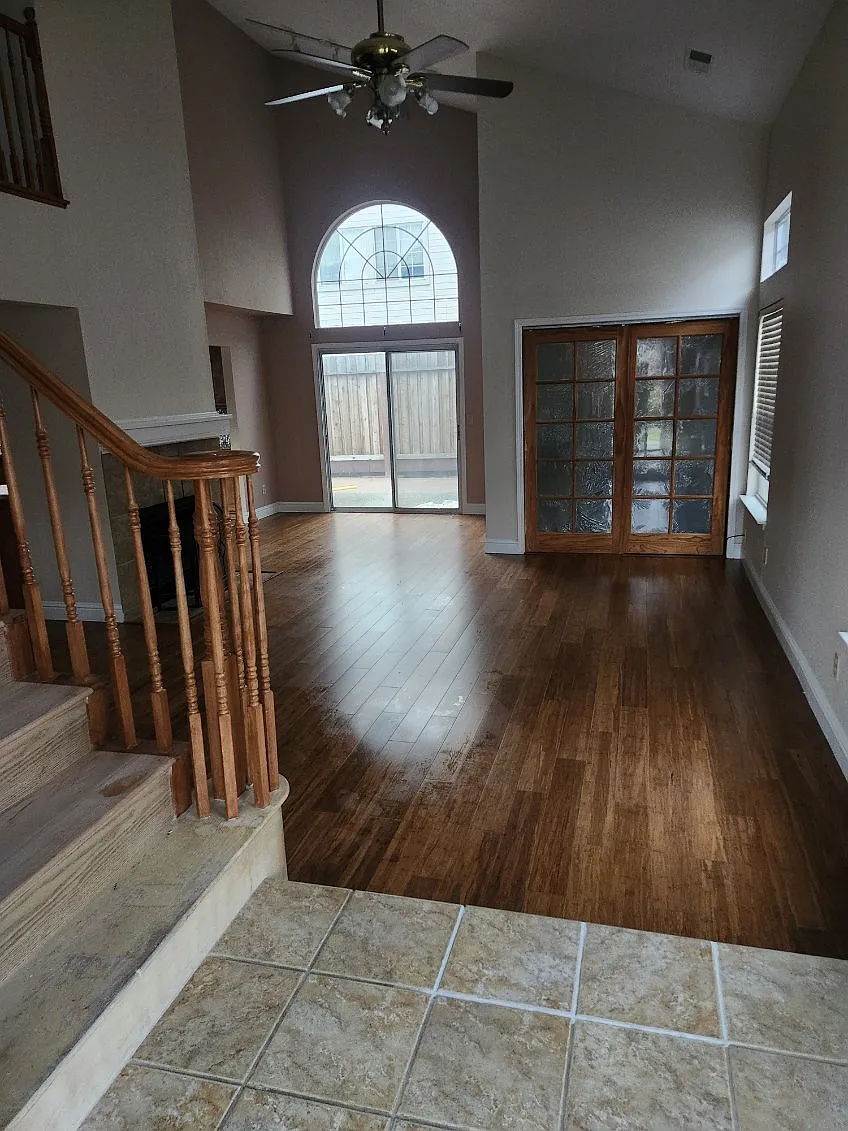Compton Parc Ln, Carmichael — Photo 1