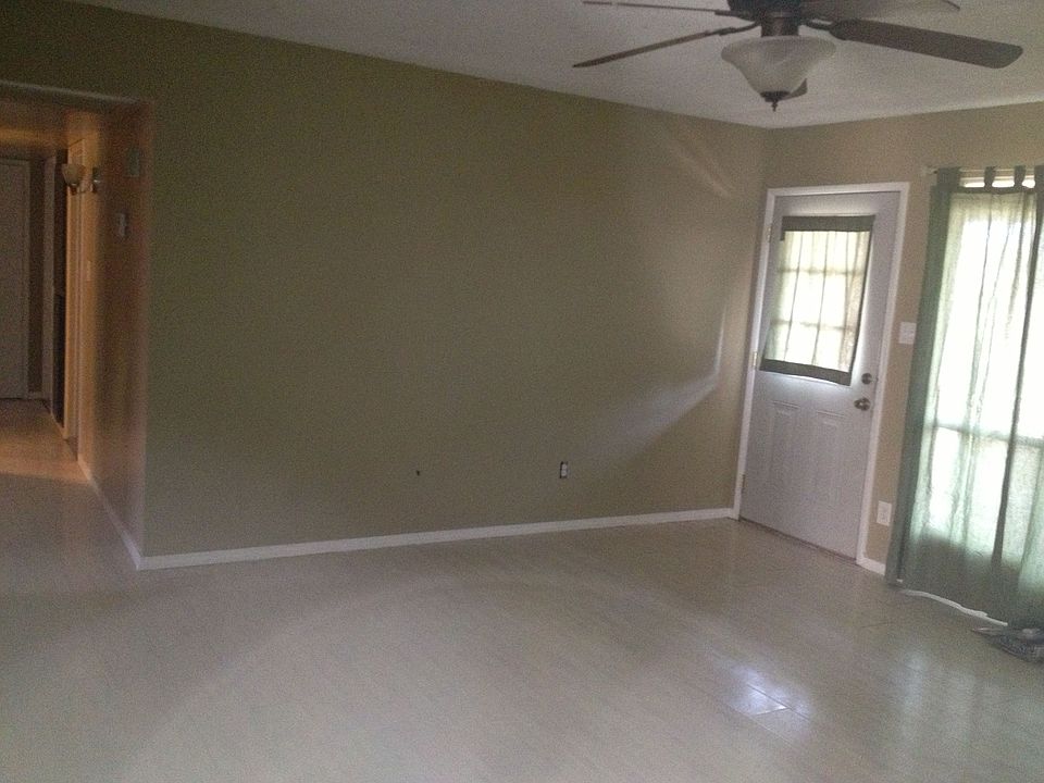 1st image of 14001 N 33rd Ave