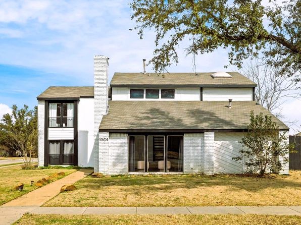 1301 N Trail Dr