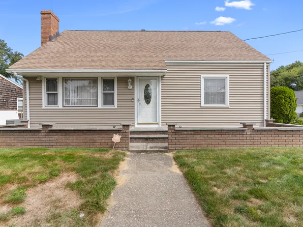 70 Meadowbrook Road, Stratford, CT 06614